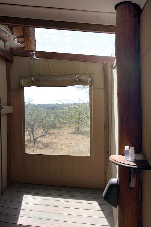 Bush Lodge - Amakhala Game Reserve Eksteriør billede