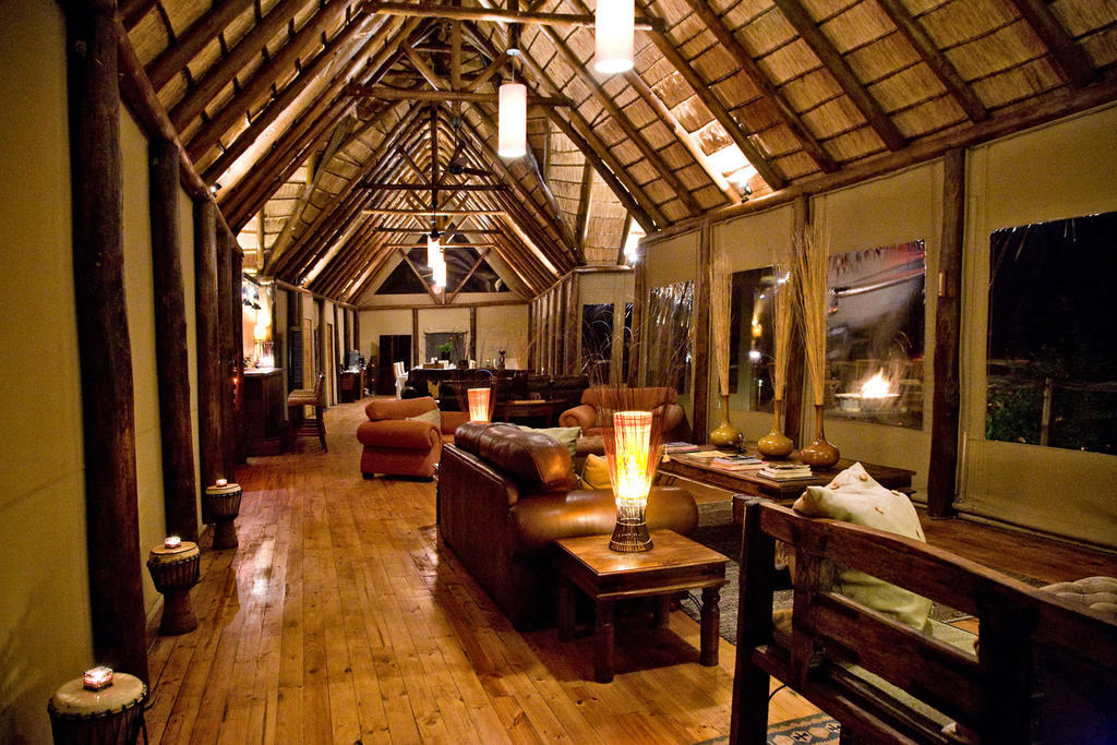 Bush Lodge - Amakhala Game Reserve Eksteriør billede